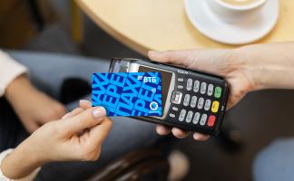 Более 15 тысяч точек торговли принимают оплату картой Черепаха с погашением в грейс-период