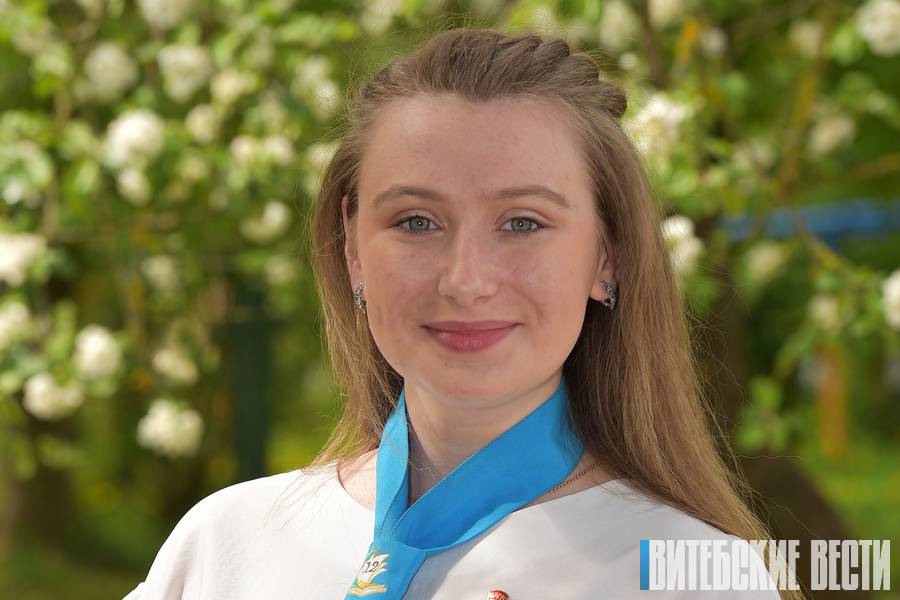 Витебская школьница Кристина Прищепова стала победителем конкурса «Лидер года – 2020»