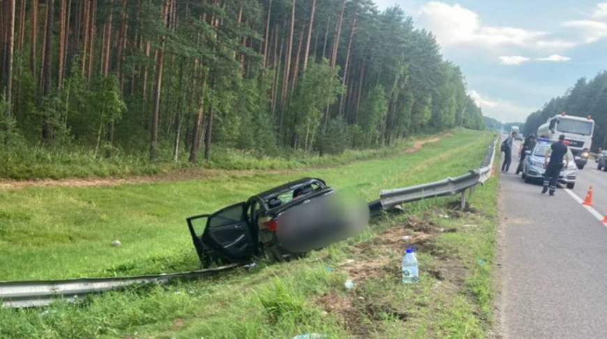 ДТП в Докшицком районе: пострадали водитель и пассажир