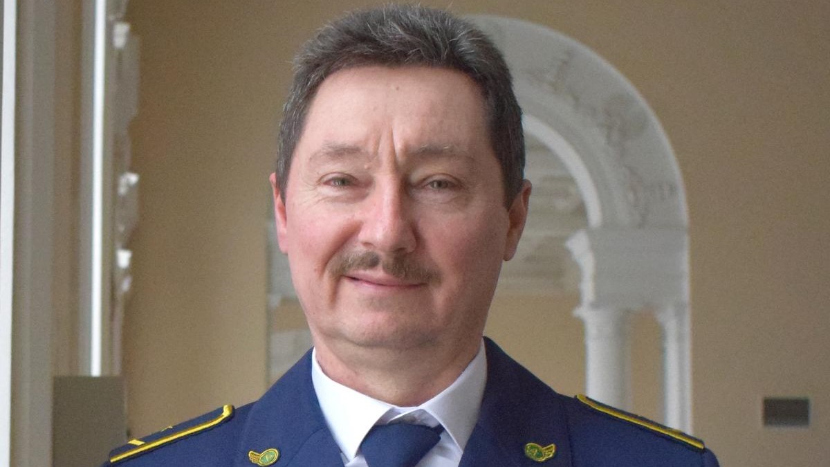 Без аварий и ЧП. Как машинист Николай Кужелевич из Витебска стал примером для коллег?