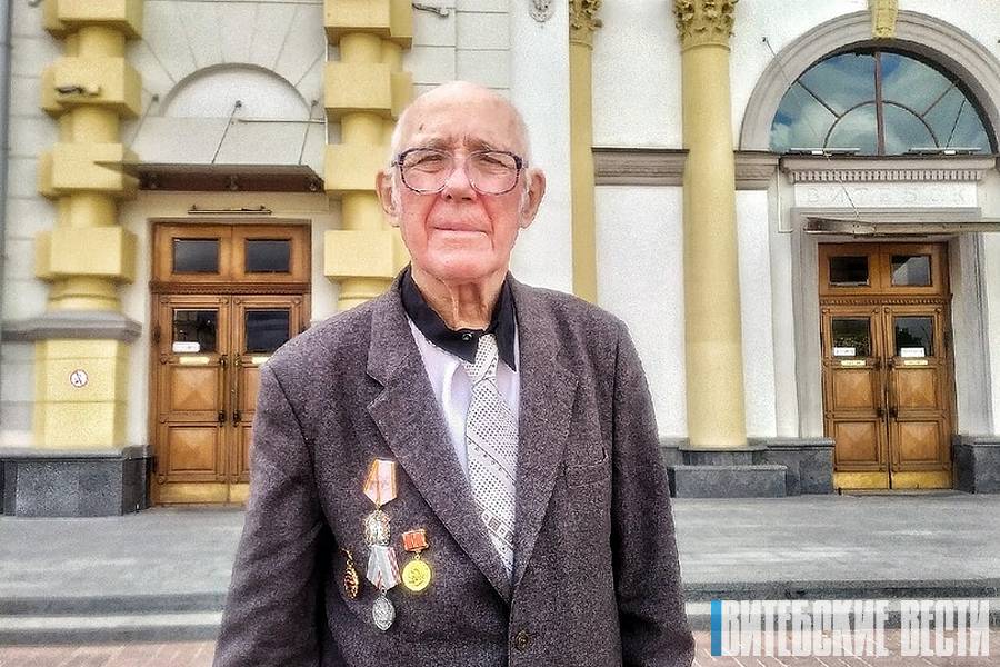 «Работа была тяжелая, но интересная». Витебчанин Борис Самойлов о том, как возрождал послевоенный город из руин