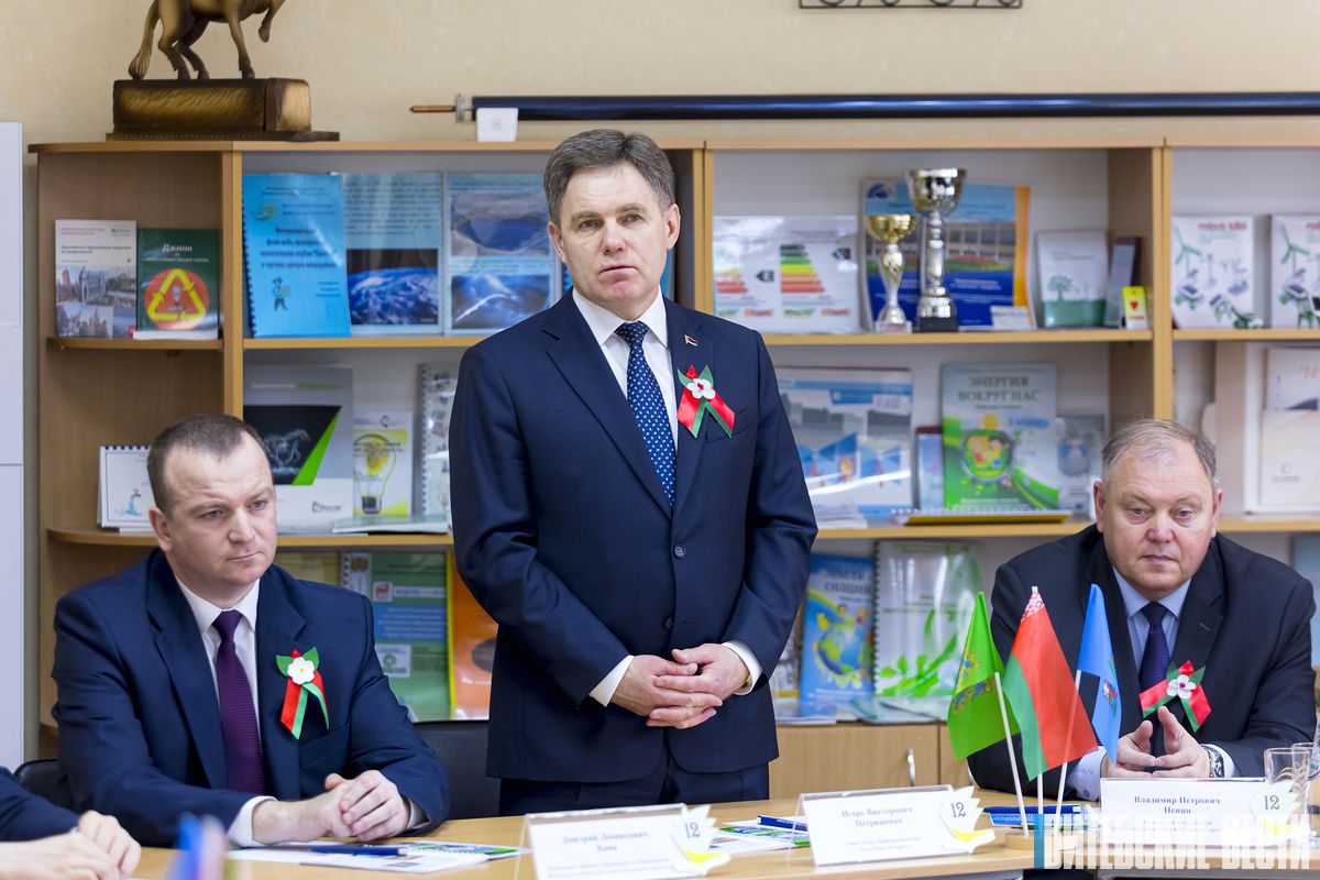 Игорь Петришенко принял участие в уроке памяти, посвященном Дню Победы, в витебской СШ №12