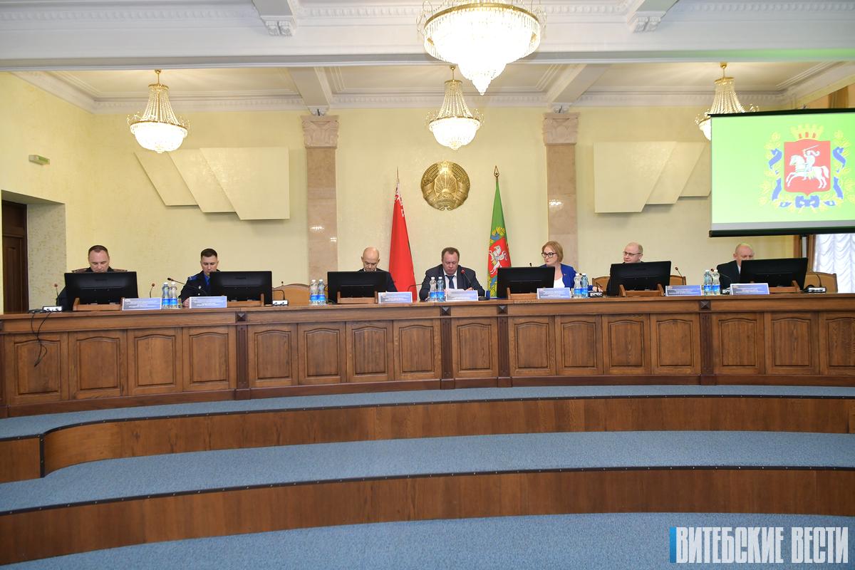 Подвели итоги минувшего года и обозначили новые задачи: в Витебске прошла коллегия главного управления юстиции облисполкома