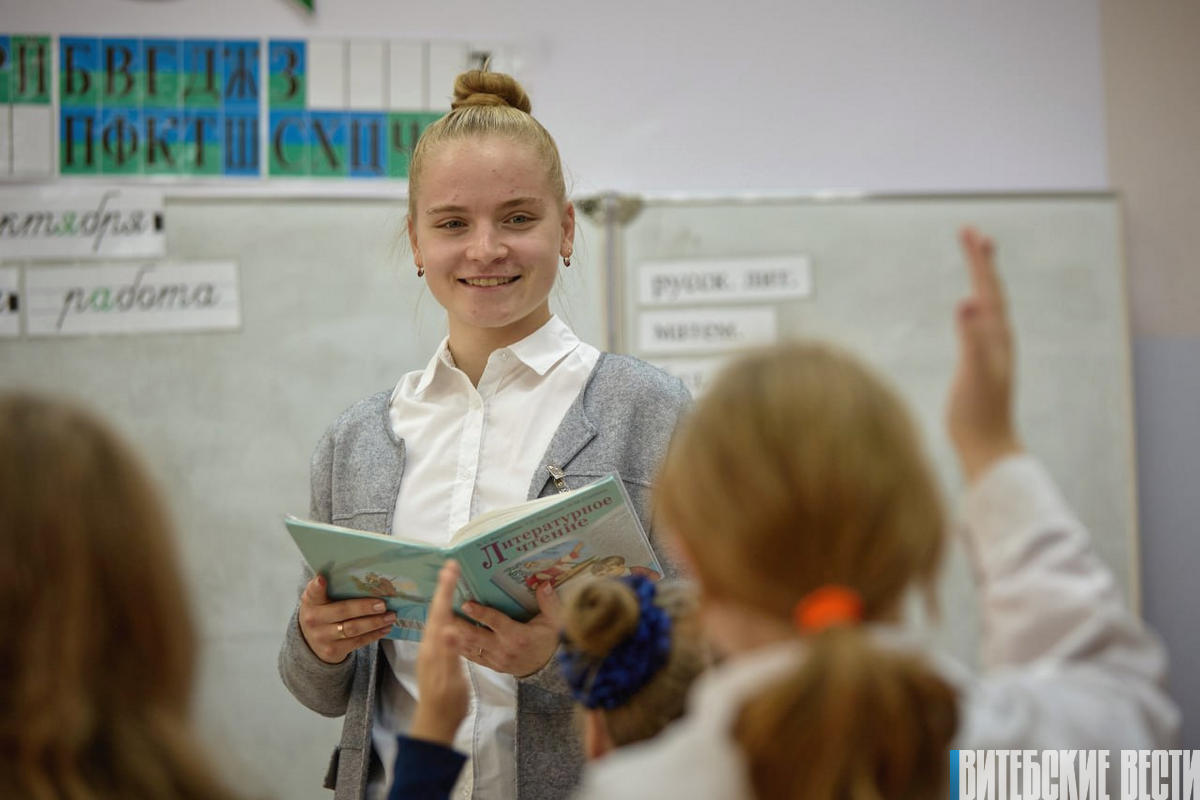 Узнали, как работается молодым учителям СШ №27 Витебска