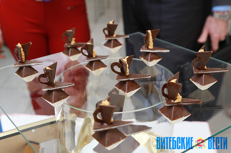 Три золотые медали завоевали оршанские кондитеры на «ПРОДЭКСПО-2018» в Минске