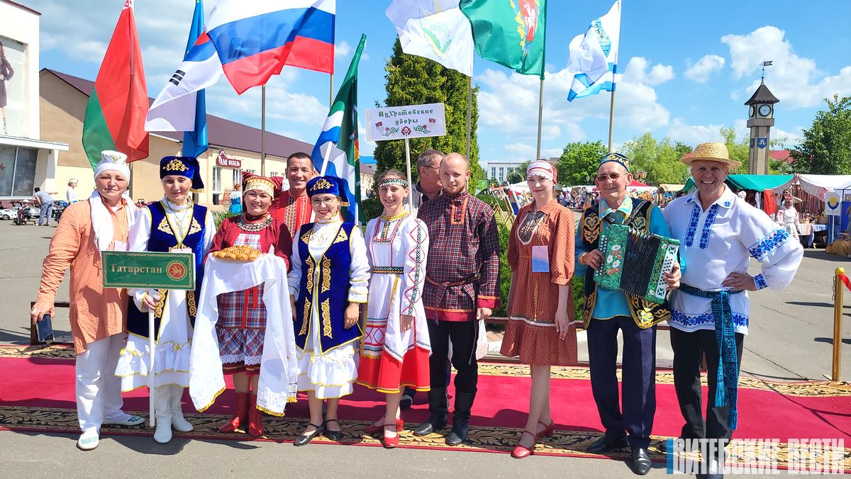 Более 20 коллективов из разных стран приедут на фестиваль "Дняпроўскія галасы ў Дуброўне"