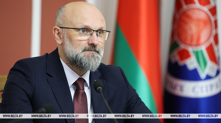 Когда старые модели безопасности мертвы, нужен геостратегический зонтик. Замглавы МИД Беларуси о Евразийской хартии
