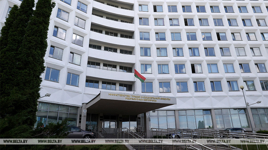 Может ли работник отказаться от переноса рабочего дня, рассказали в Минтруда