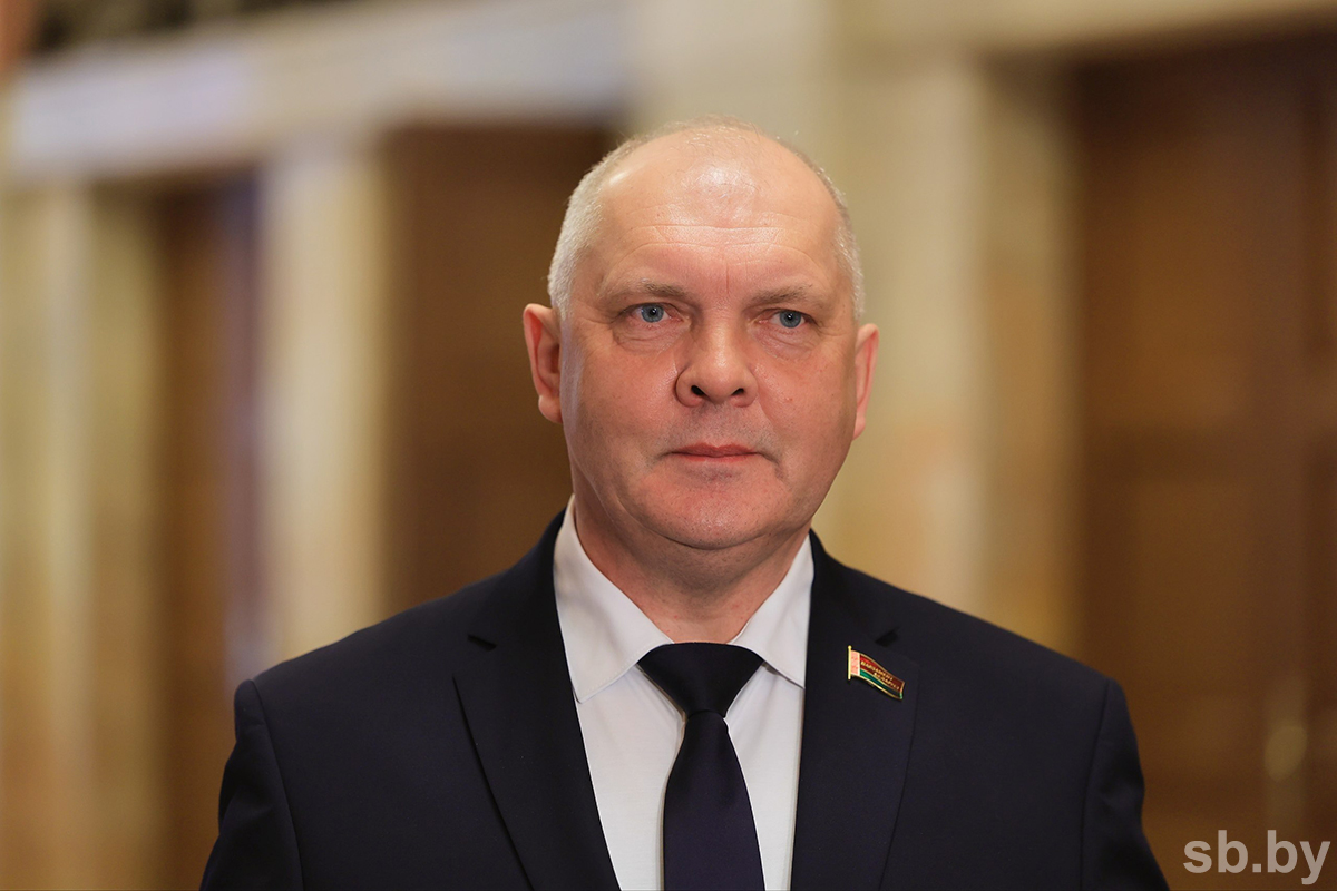 Борис Тихамиров: «Поддержка семей и защита детства — неизменный приоритет государственного курса»