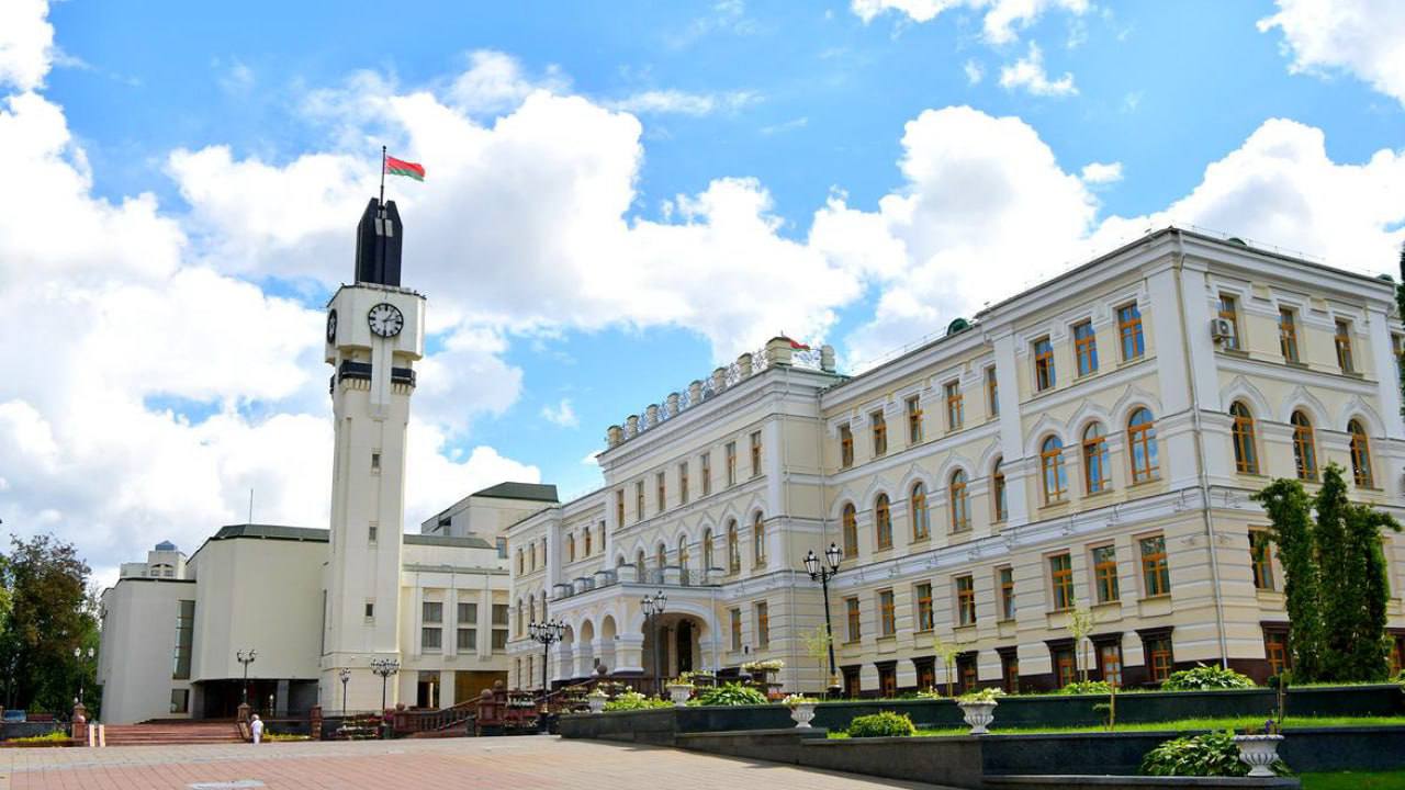 Руководство Витебской области поздравляет ветеранов и сотрудников лесного хозяйства с профессиональным праздником - Днем работников леса
