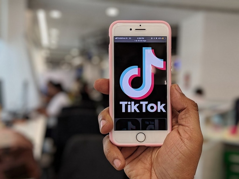 TikTok накачивает украинцев милитаризмом, а от россиян скрывает видео о боевых действиях