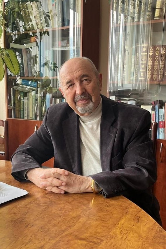 Навум Гальпяровіч: «Паэзія – гэта шэпт нябёсаў» — інтэрв'ю пра прозу, дружбу, праграму «Суразмоўцы» і новую кнігу «Мой Іерусалім»