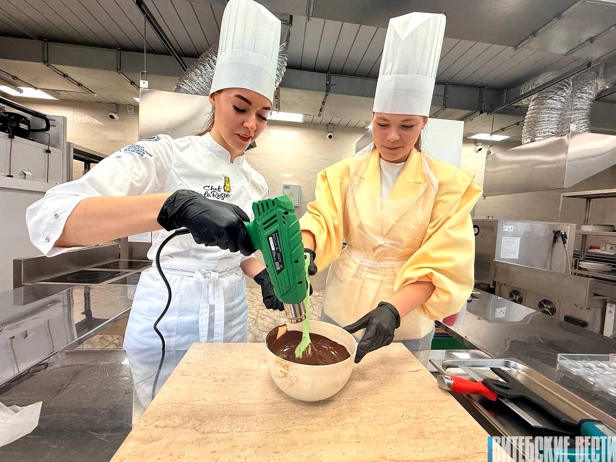 «Вкусный» контент: молодые журналисты испытали на себе кулинарные профессии
