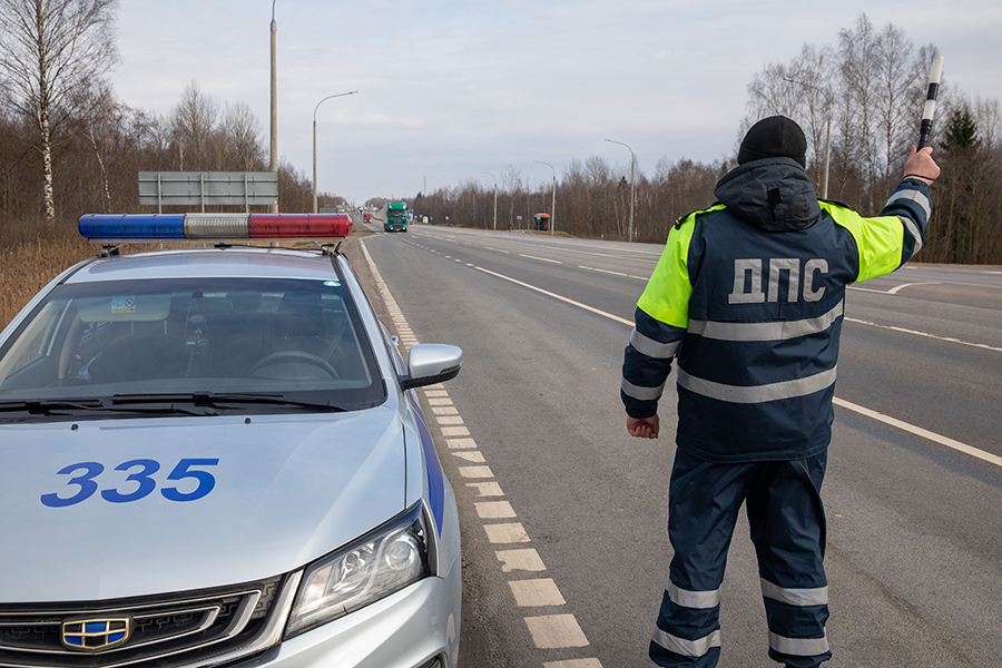 С 25 декабря по 8 января ГАИ проведет профилактические мероприятия "Пьяному и бесправному не место на дороге!"