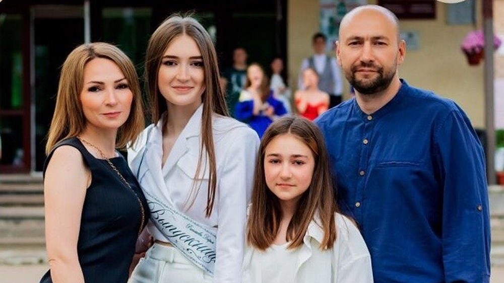 Родители с дочерью из Новополоцка стали первокурсниками БГУКИ