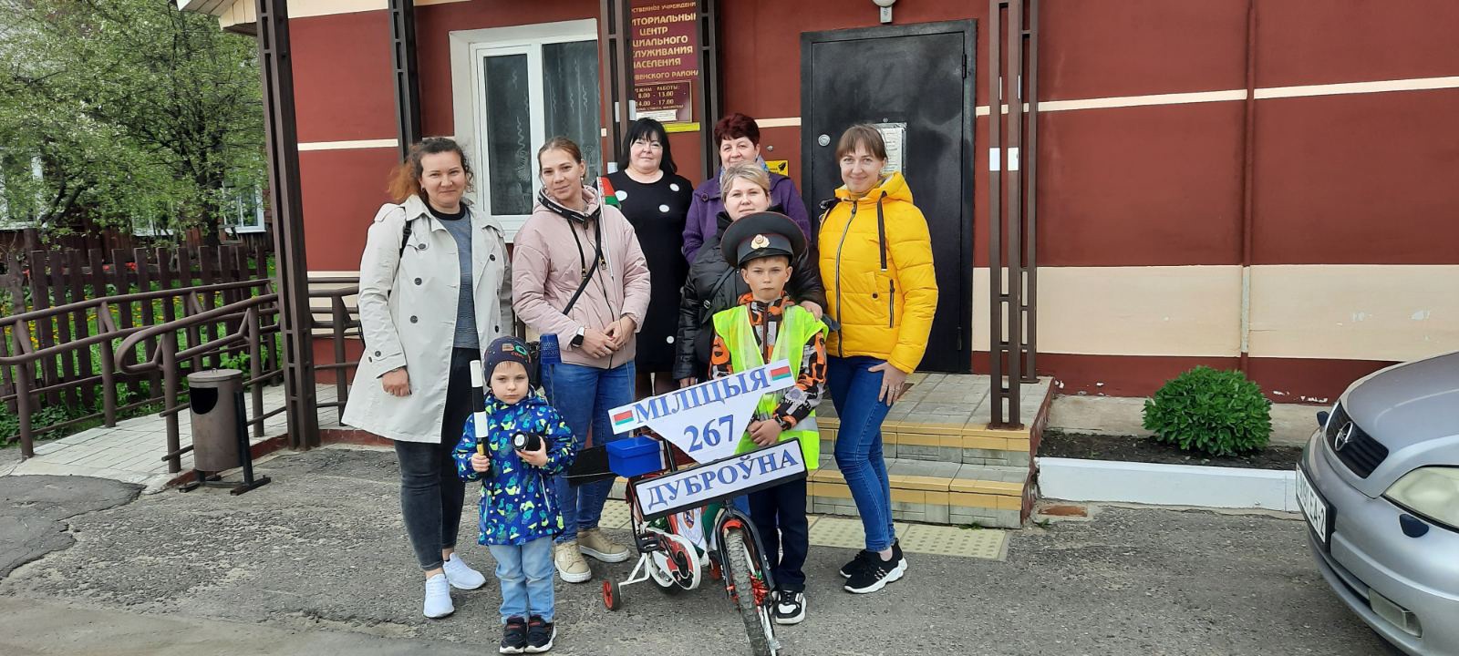 «Детство едет по планете»: парад детских транспортных средств прошел в Дубровно