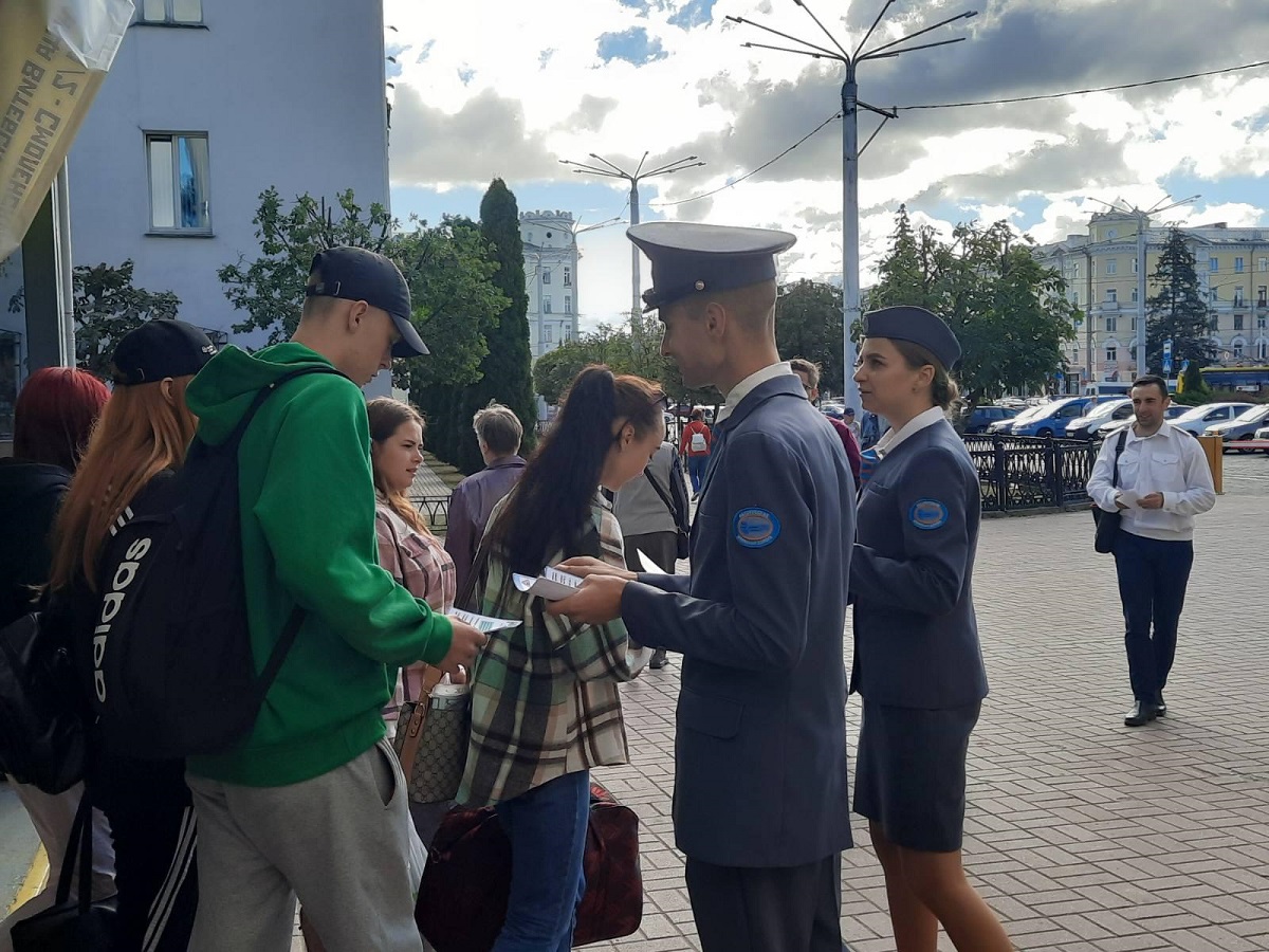 Профилактическая акция «Дети и безопасность» прошла на Белорусской железной дороге