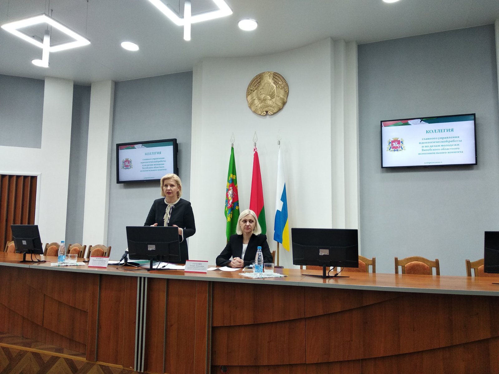 Вопросы развития СМИ и увековечения памяти защитников Отечества рассмотрели на выездном заседании идеологической вертикали Витебской области в Глубоком