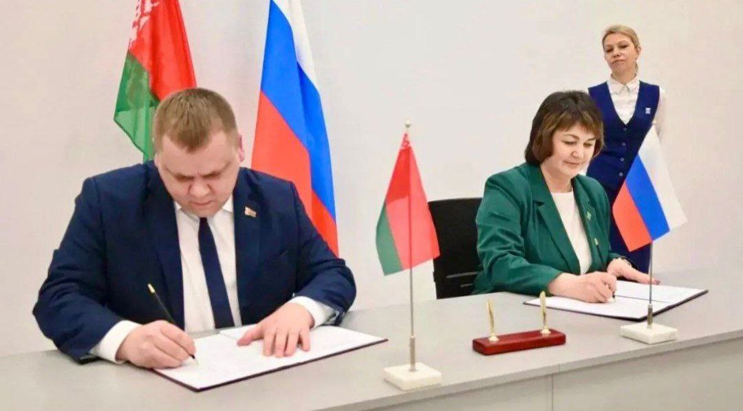 Россонский район и Псковский муниципальный округ России подписали соглашение о сотрудничестве