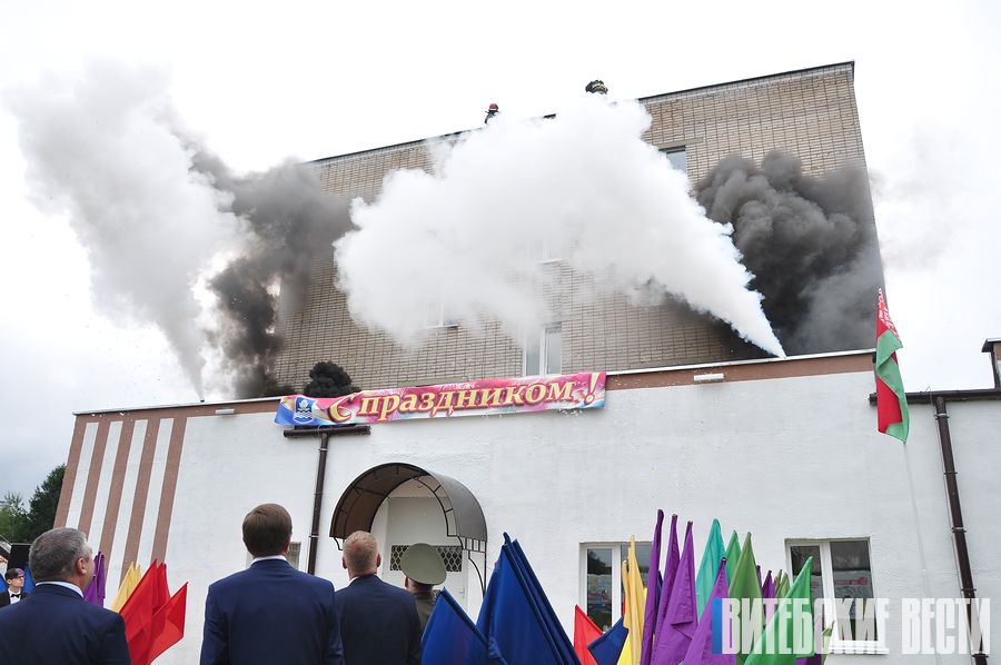 Зрелищно и познавательно проходит в Новополоцке акция «В центре внимания – дети!»