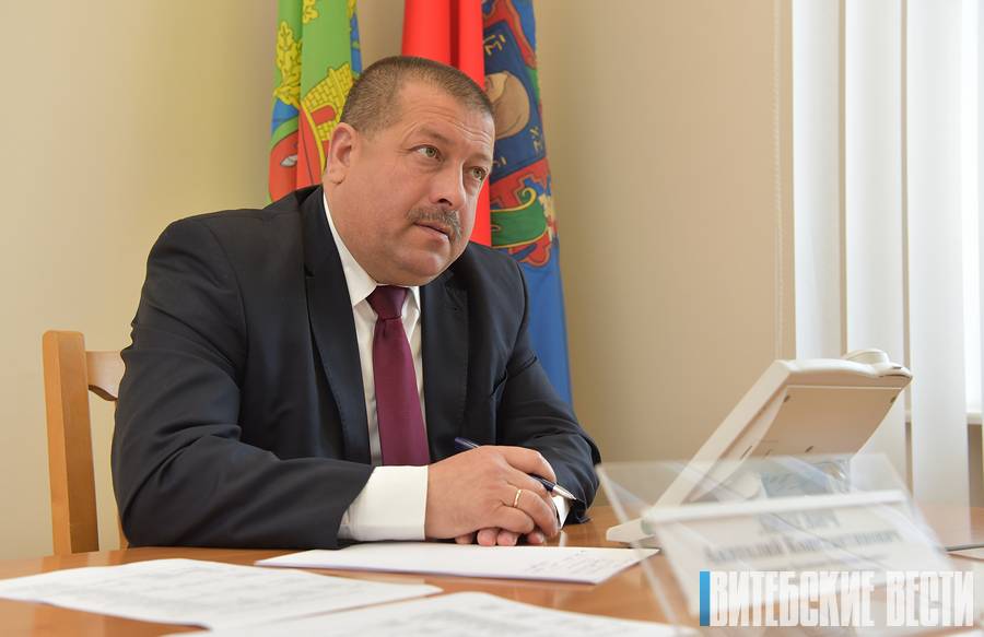 Анатолий Линевич провел «прямую линию» в Витебске