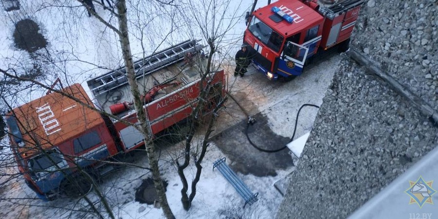 В Полоцке из-за короткого замыкания компьютера в квартире вспыхнул пожар