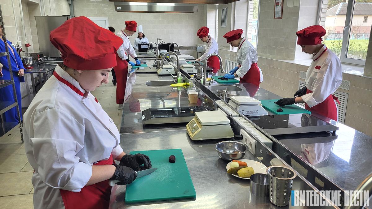 Оршанский колледж продовольствия выпустил более 13 тысяч специалистов