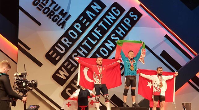 Белорус Геннадий Лаптев завоевал золото чемпионата Европы по тяжелой атлетике