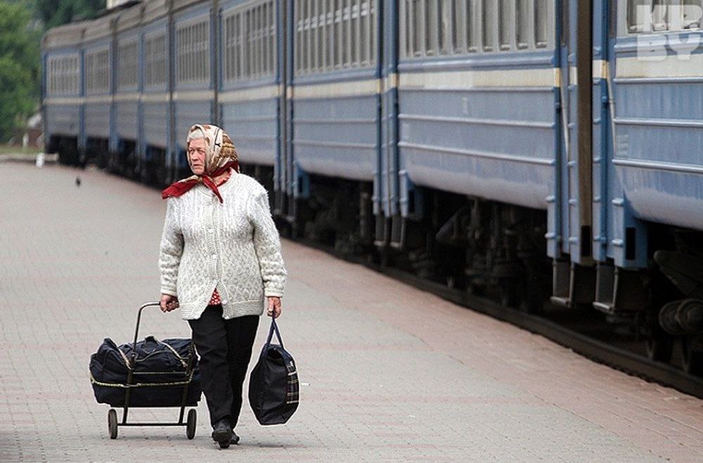 С 1 мая в Беларуси пенсионерам предоставляется скидка 50% на проезд в поездах региональных линий экономкласса