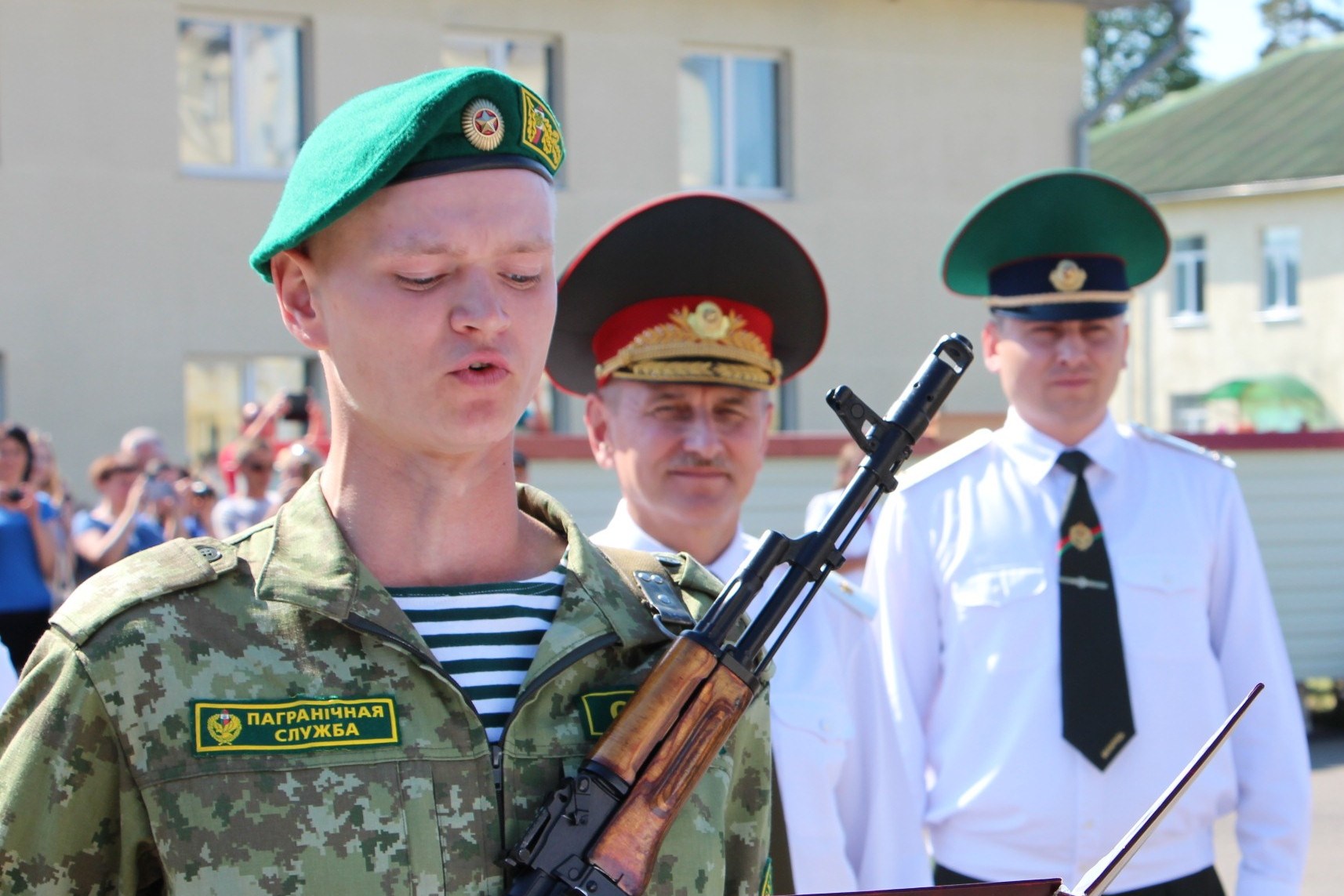 Полоцкий пограничный отряд осуществляет прием кандидатов на военную службу по контракту