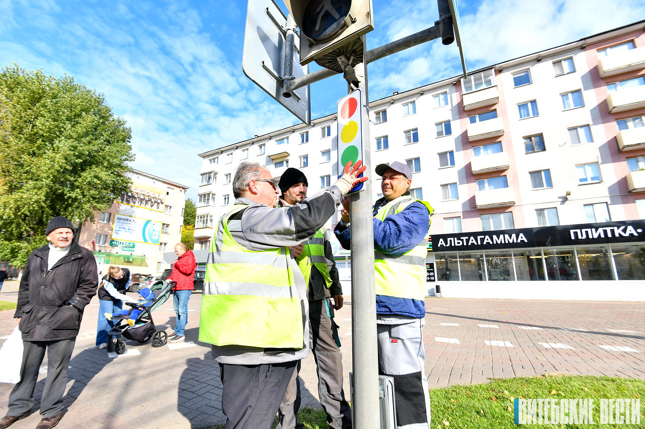 В городах Витебской области ставят специальные таблички для велосипедистов и пользователей СПМ