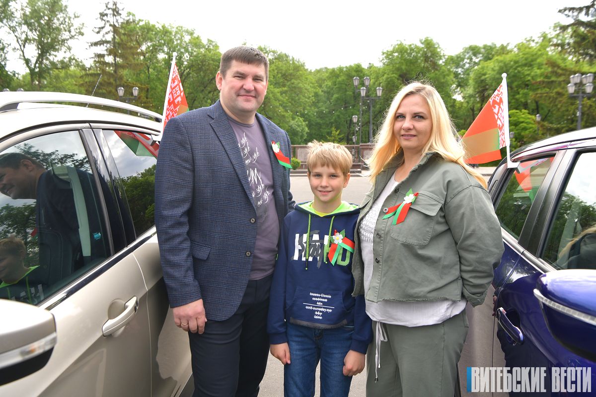В Витебске стартовал автопробег, посвященный 78-летию Победы советского народа в Великой Отечественной войне
