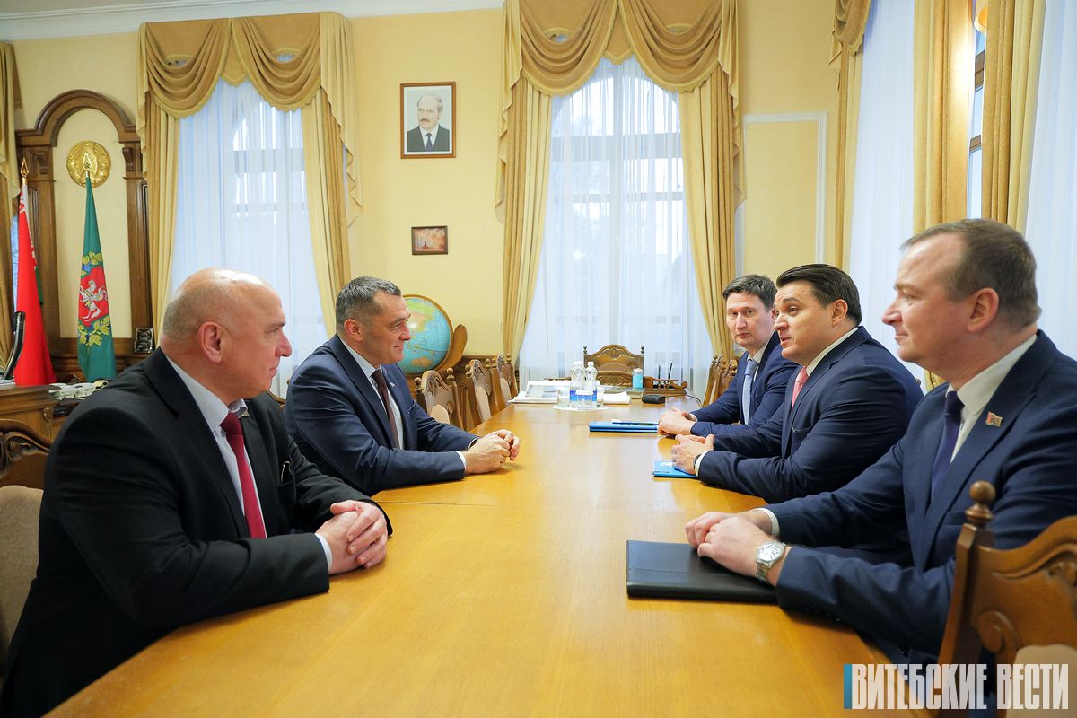 Александр Субботин провел встречу с представителем ЮНИСЕФ в Беларуси Рустамом Хайдаровым
