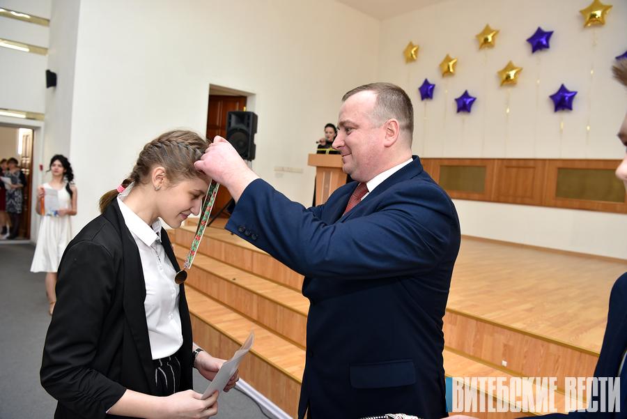 Октябрьский район Витебска попал в тройку лидеров республиканской олимпиады по учебным предметам