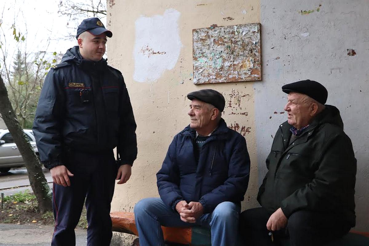 17 ноября – День участкового инспектора милиции. Евгений Петрачёнок поделился подробностями службы 