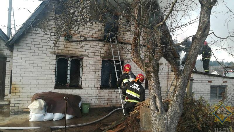 В Витебске горел дом в садовом товариществе «Мичуринец»