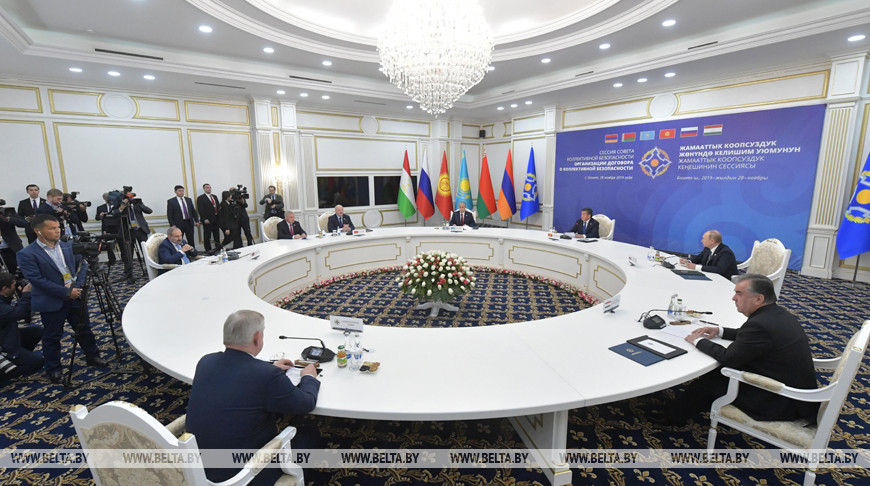 Лукашенко на саммите ОДКБ говорил о мирных инициативах и глобальных угрозах