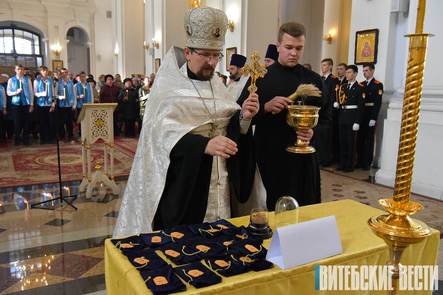 В Витебске состоялась церемония передачи и помещения в капсулу земли с 15 воинских захоронений