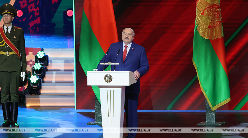 "Нет, не хватит!" Александр Лукашенко о важности празднования Дня Победы и памяти о войне