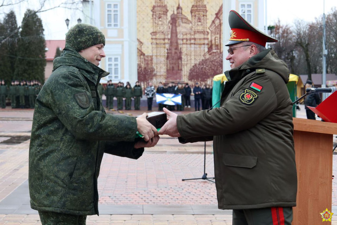 Семь единиц новой техники переданы воинским частям Полоцкого гарнизона