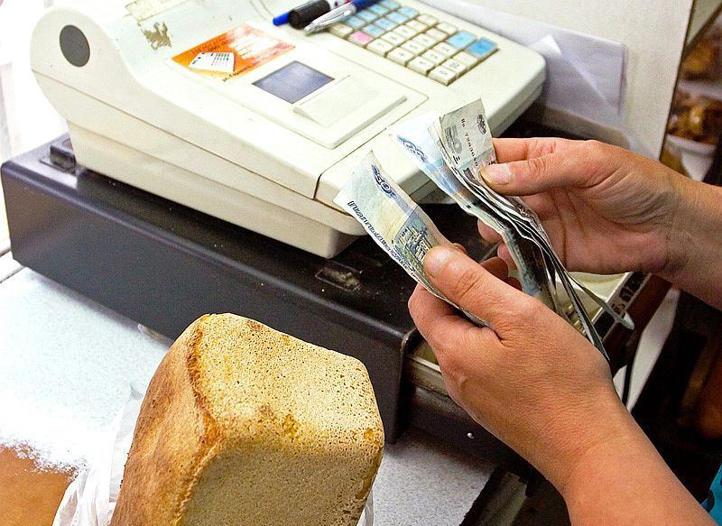 Преступная группа работников торговли действовала в Бешенковичском районе 