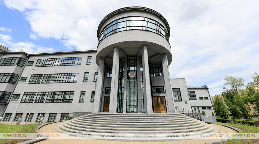 Сенаторы одобрили законопроект о возмещении банковских вкладов