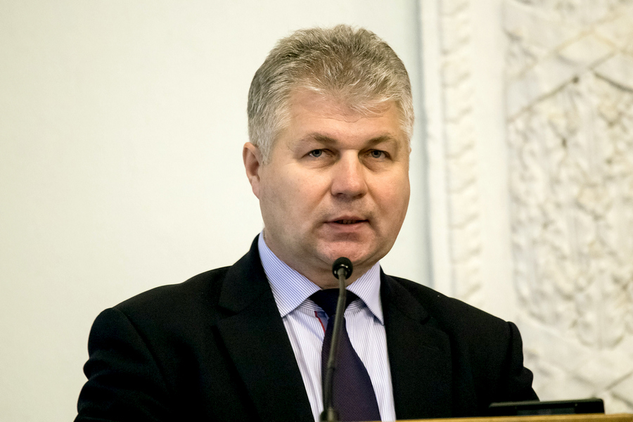 Заместитель министра труда и социальной защиты Александр Румак провёл приём граждан в Миорах