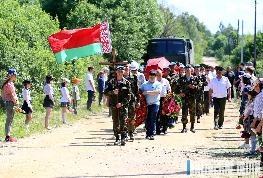 В деревне Старь Лиозненского района преданы земле останки 36 бойцов РККА