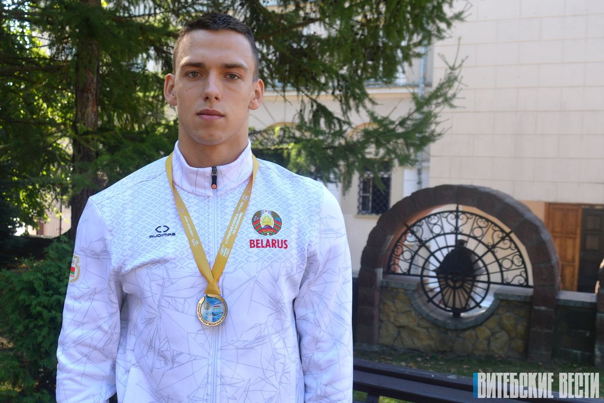 Спортсмен из Витебска победил на соревнованиях по плаванию в Бресте