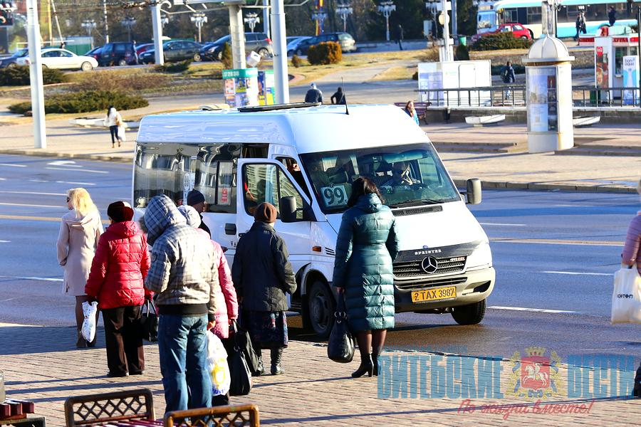 Новые электронные табло и таблички с расписанием маршруток появятся на остановках в Витебске 