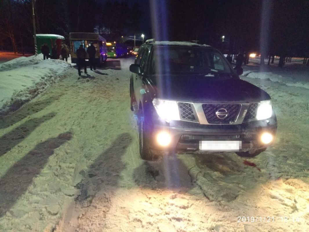 В Новополоцке подросток попал под колеса авто, выходя из автобуса