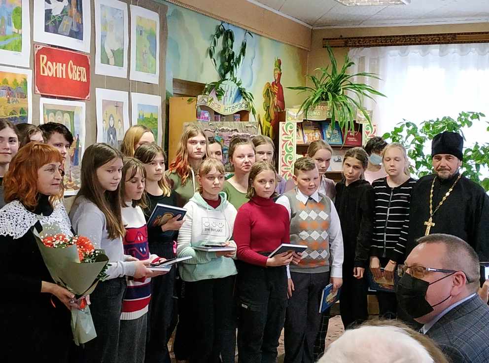 Выставка «Воин Света», посвященная священномученику Константину Жданову, проходит в Шарковщине