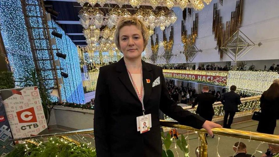 Елена Фурс: "Президент предложил национальный вариант решения демографической проблемы"