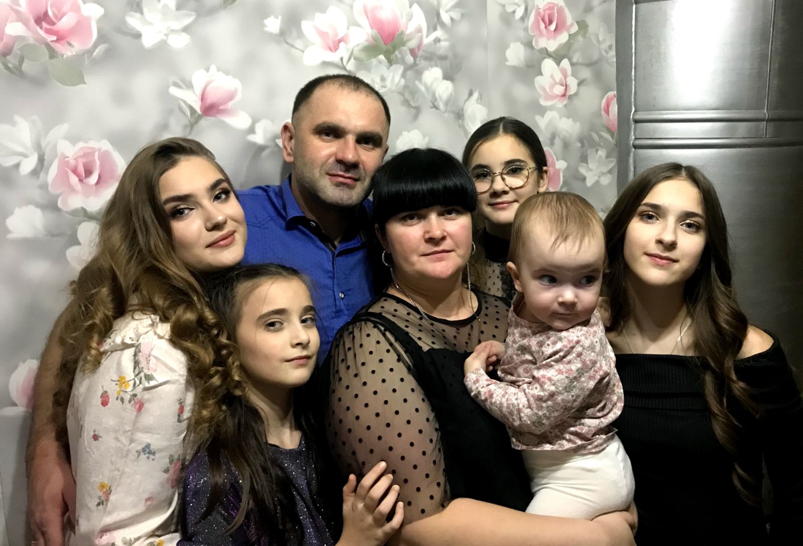 "Салодкая дабрыня": як праект дорыць радасць хлопчыкам і дзяўчынкам з Браслаўшчыны